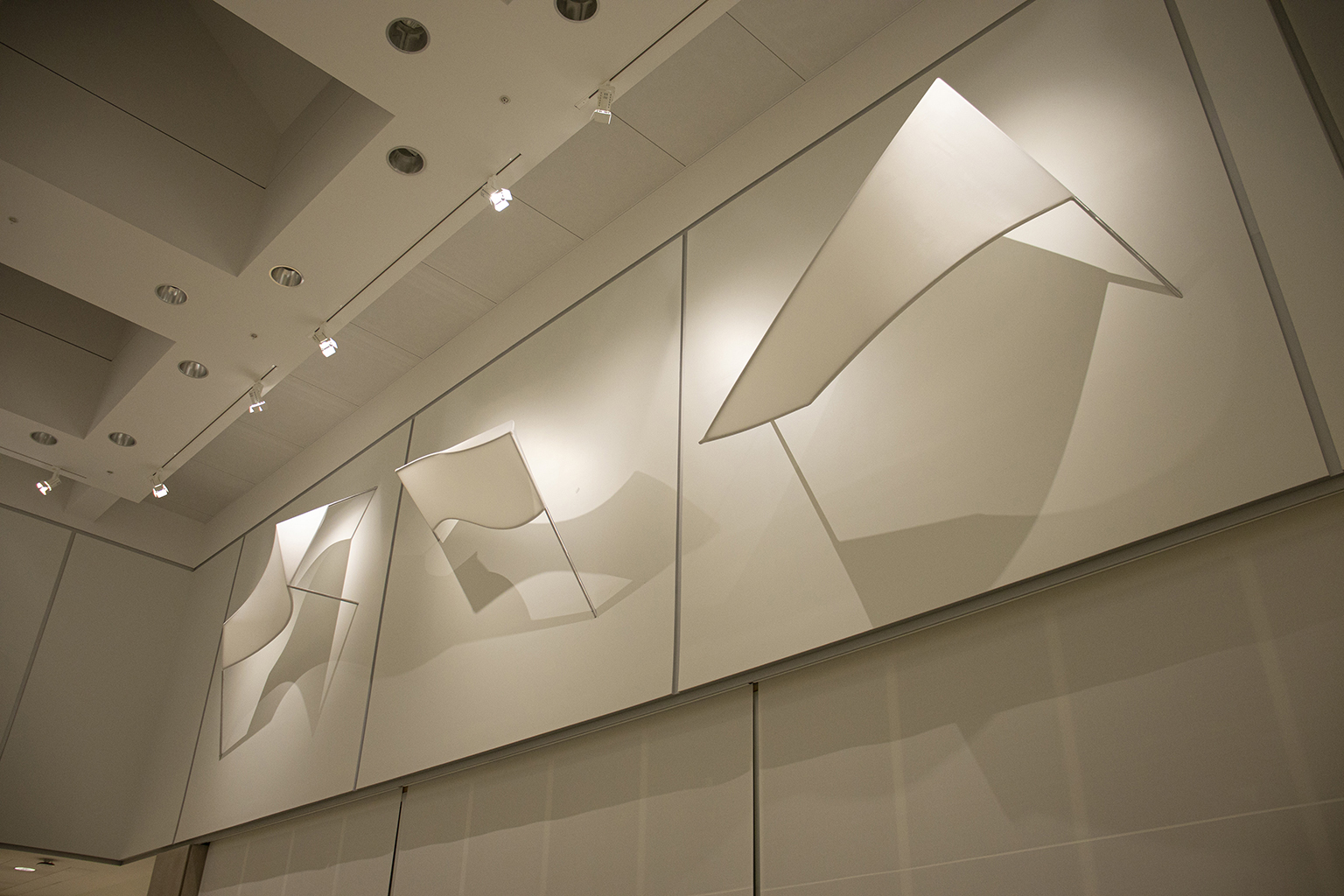 Counterpoise SeriesFull Series, Side View